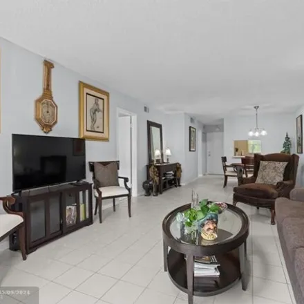Image 6 - 1898 Northwest 3rd Terrace, Fort Lauderdale, FL 33311, USA - Condo for sale