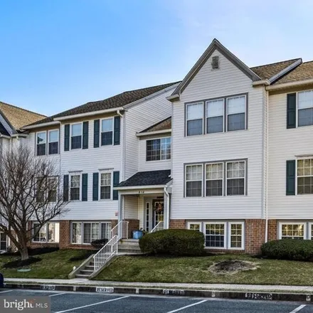 Image 1 - 18 Jumpers Circle, Perry Hall, MD 21236, USA - Condo for sale