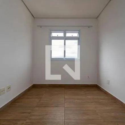 Rent this 2 bed apartment on Rua José Rosa in Vila Cléo, Mogi das Cruzes - SP