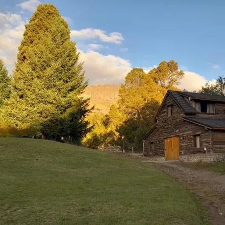 Rent this 3 bed house on Los Eucaliptos in Altos del Chapelco, 8370 Municipio de San Martín de los Andes