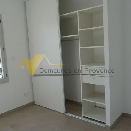 Rent this 3 bed apartment on 547 Route de Sablet in 84110 Séguret, France