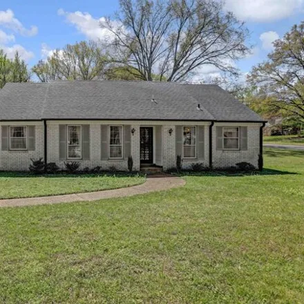Buy this 3 bed house on 4749 Stage Road in Memphis, TN 38128