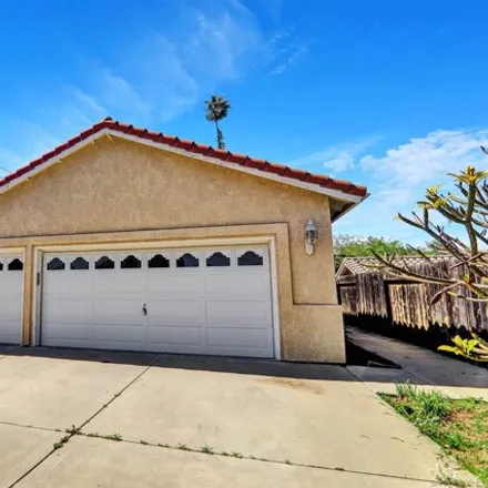 Buy this 5 bed house on 998 West 2nd Avenue in Escondido, CA 92025