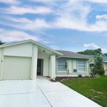 Buy this 3 bed townhouse on 4007 42nd Street West in Bradenton, FL 34205