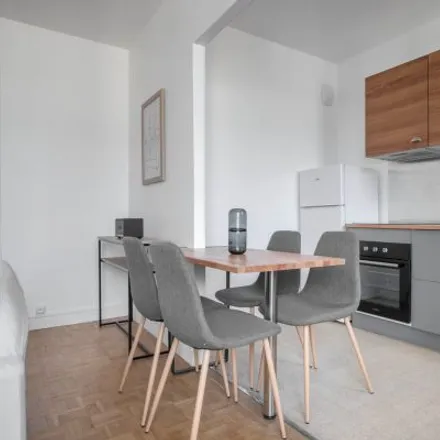 Image 7 - 4 Rue Singer, 75016 Paris, France - Apartment for rent