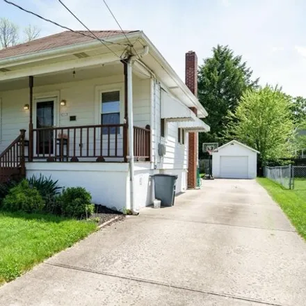 Buy this 2 bed house on 4273 Redmont Avenue in Deer Park, Hamilton County