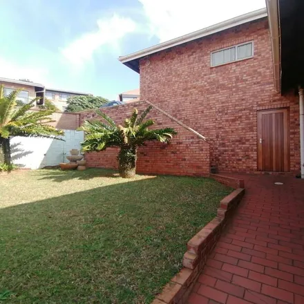Image 8 - Illovo Beach, Station Road, KwaZulu-Natal, 4126, South Africa - Apartment for rent