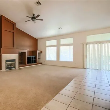 Image 3 - 7543 Rainbow Spray Drive, Las Vegas, NV 89131, USA - House for rent