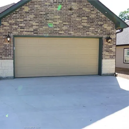 Buy this 3 bed house on 2912 Tennessee Avenue in Bryan, TX 77803