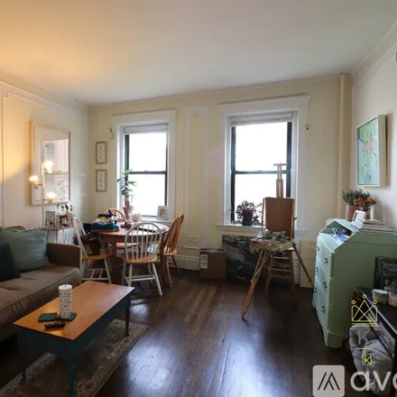 Rent this 1 bed apartment on 1955 Commonwealth Ave