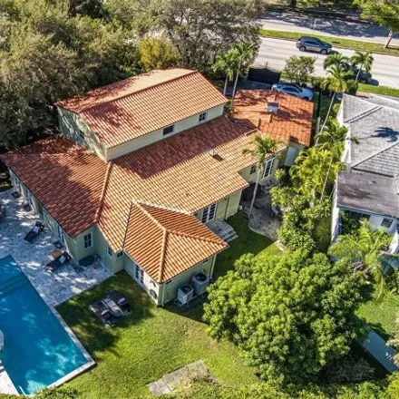 Buy this 5 bed house on 5101 Alton Road in Miami Beach, FL 33140