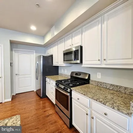 Image 9 - 4928 Dane Ridge Circle, Woodbridge, VA 22193, USA - Townhouse for rent