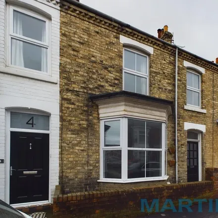 Rent this 4 bed townhouse on Eden Street in Saltburn by the Sea, TS12 1JZ