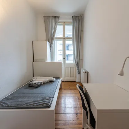 Rent this 3 bed room on Tortillería Mexa in Boxhagener Straße 50, 10245 Berlin