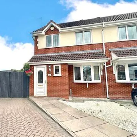 Buy this 3 bed duplex on Bloor Mill Close in Willenhall, WV13 3DU