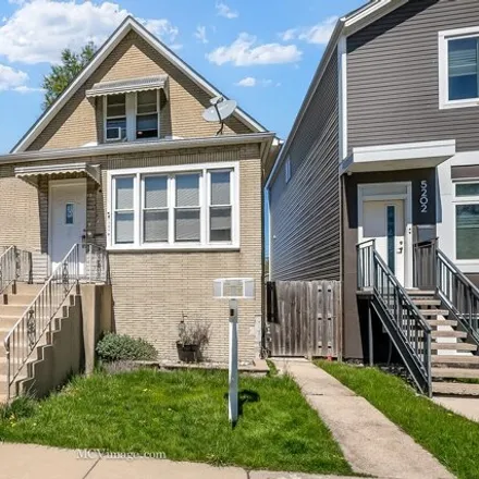 Buy this 3 bed house on 5204 West Eddy Street in Chicago, IL 60634