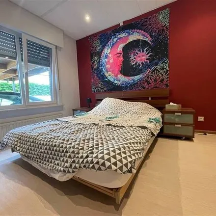 Rent this 3 bed apartment on Hekkenhoek 67 in 9200 Dendermonde, Belgium