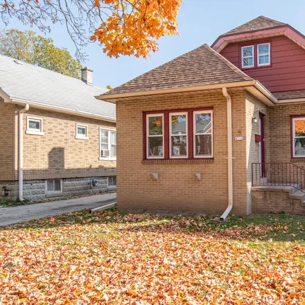 Buy this 3 bed house on 4716 North 57th Street in Milwaukee, WI 53218