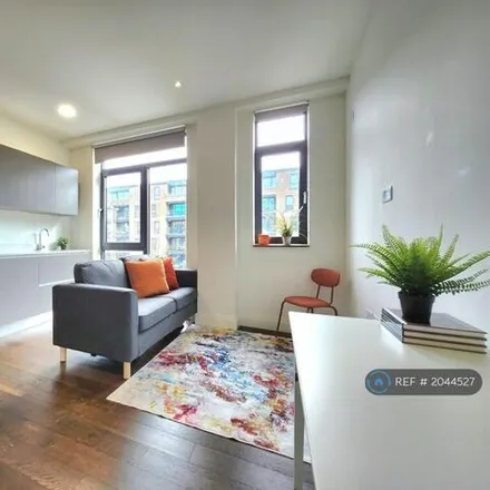 Rent this studio apartment on Waterside in Packetboat Lane, London