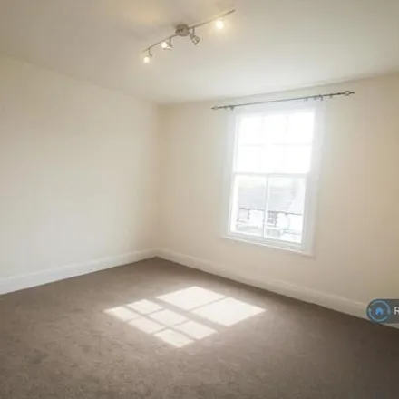 Image 3 - Kingdom Krafts, 30 Madoc Street, Llandudno, LL30 2TL, United Kingdom - Apartment for rent