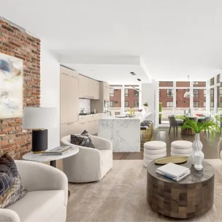 Buy this 4 bed condo on The Halcyon in 305 East 51st Street, New York