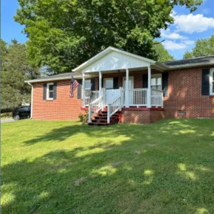 Buy this 3 bed house on 131 Waggoner St in Carthage, Tennessee