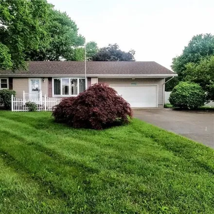 Buy this 3 bed house on 2565 Batdorf Road in Westwood, Wayne County