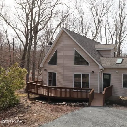 Buy this 3 bed house on 300 West Lakeview Road in Westcolang Park, Lackawaxen Township