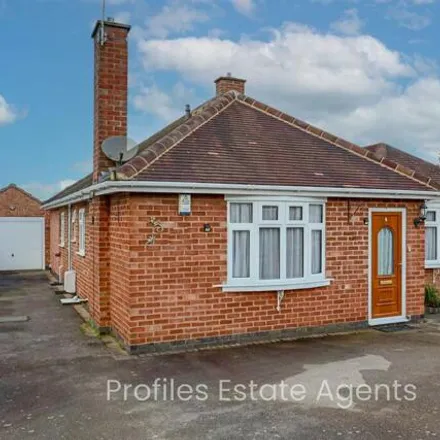 Buy this 3 bed house on 70 Duport Road in Hinckley, LE10 2RN