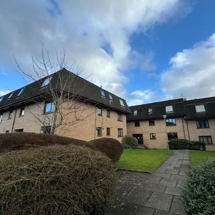 Rent this 2 bed apartment on Shawhill Road in Glasgow, G41 3RW