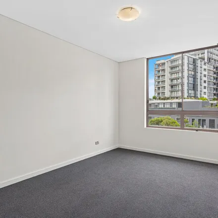 Image 6 - The Landmark, 313-323 Crown Street, Wollongong NSW 2500, Australia - Apartment for rent