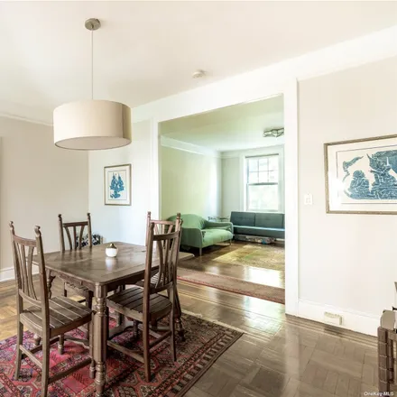 Image 7 - Terrace View, 79th Street, New York, NY 11373, USA - Condo for sale