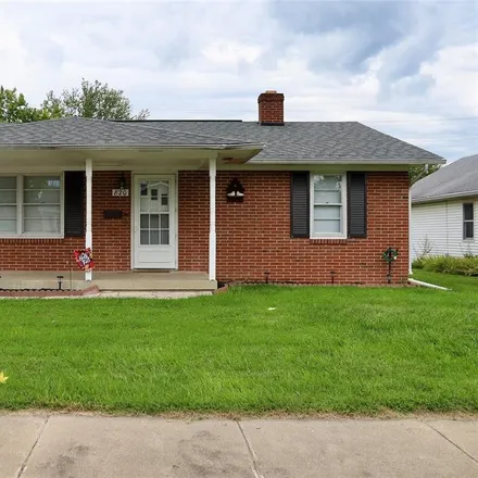 Buy this 3 bed house on 820 South Marion Street in Martinsville, IN 46151
