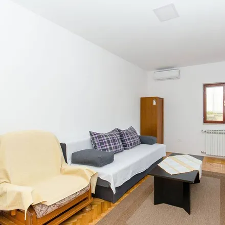 Rent this 1 bed apartment on Makarska in 21115 Split, Croatia