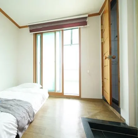 Rent this 1 bed apartment on 742-3 Yeoksam-dong in Gangnam District, Seoul