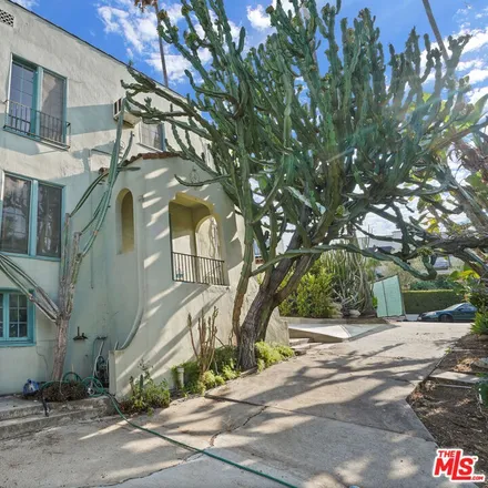 Image 3 - 1568 Murray Circle, Los Angeles, CA 90026, USA - Townhouse for sale