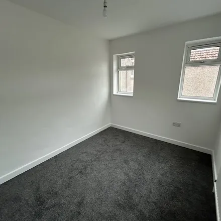 Rent this 3 bed apartment on New Maria Congregational Church in Brookdale Street, Neath