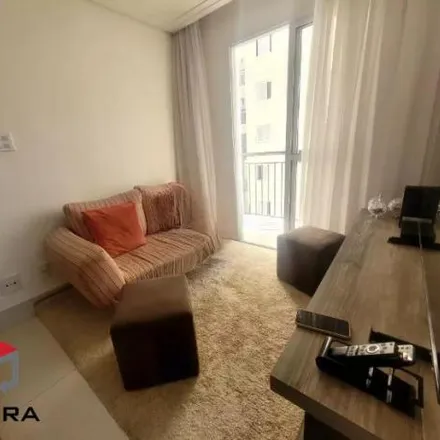 Rent this 2 bed apartment on Avenida André Ramalho in Parque Jaçatuba, Santo André - SP