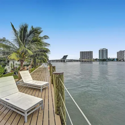 Image 6 - 2195 Bay Drive, Miami Beach, FL 33141, USA - Apartment for rent