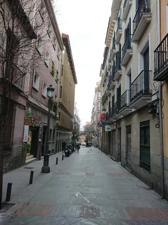 Image 8 - Calle de las Huertas, 3, 28012 Madrid, Spain - Apartment for rent