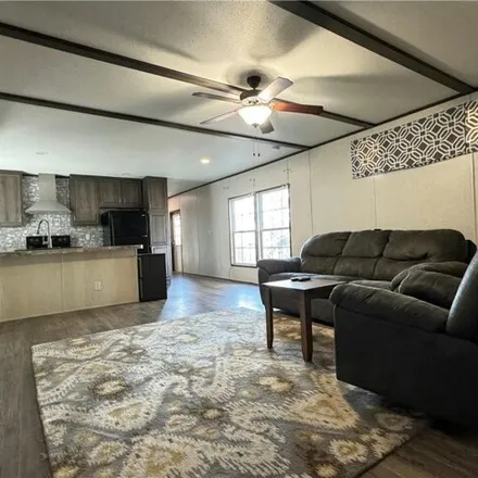 Image 3 - 367 Antelope Circle, Dupre, Victoria, TX 77904, USA - Apartment for sale