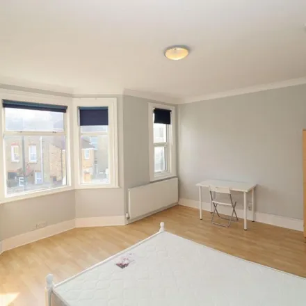 Rent this 6 bed apartment on 118 Albacore Crescent in London, SE6 4JW