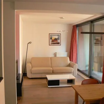 Rent this 1 bed apartment on Rue du Poinçon - Priemstraat 57 in 1000 Brussels, Belgium