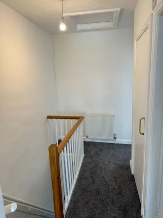 Image 5 - A499, Y Ffor, LL53 6UE, United Kingdom - Townhouse for rent