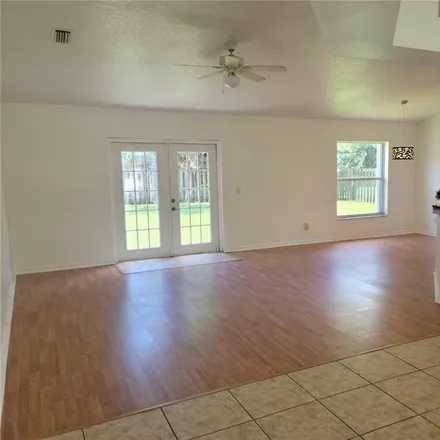 Image 3 - 5257 Northwest South Lovett Circle, Port Saint Lucie, FL 34986, USA - House for rent