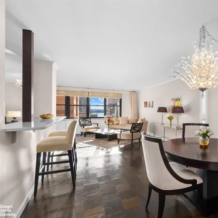 Buy this studio apartment on 245 EAST 25TH STREET 15C in Gramercy Park