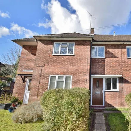Rent this 5 bed townhouse on Wavell Way in Winchester, SO22 4EG