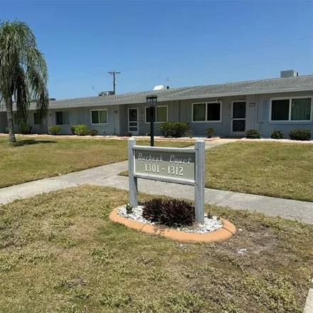 Rent this 2 bed house on 1305 Burbank Court in Sun City Center, Hillsborough County