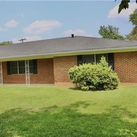 Buy this 3 bed house on East Natchitoches Elementary School in Short Street, Natchitoches