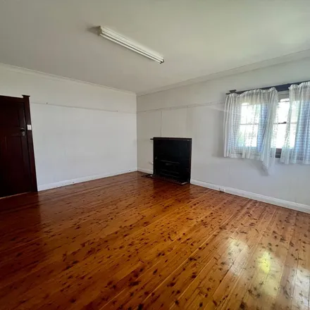 Rent this 3 bed apartment on Lindon Lane in Morisset NSW 2264, Australia
